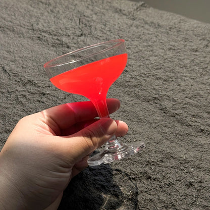 Einweg Partybecher für Getränke und Champagner