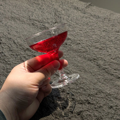 Einweg Partybecher für Getränke und Champagner